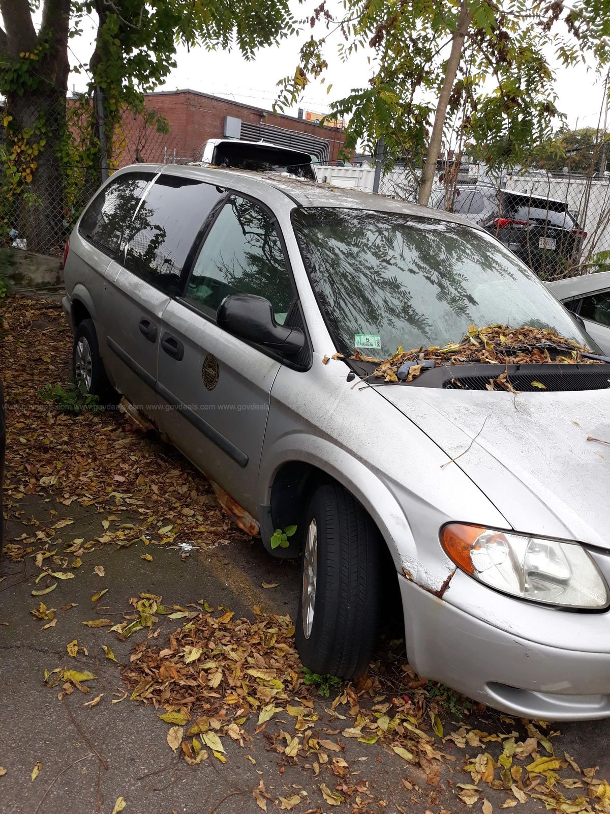 2005 Dodge Grand Caravan Govdeals 2210