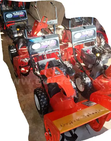 A Lot of 4x Snowblowers