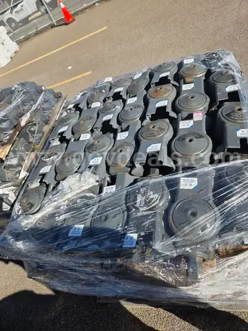 A lot of approx 165 Parking Housing Units