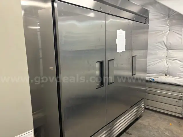 Trimark TRUT72F Solid 3 Door Reach-In Freezer