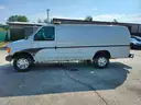 2007 E350 Van