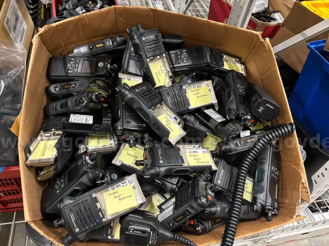 Motorola APX600 Radios