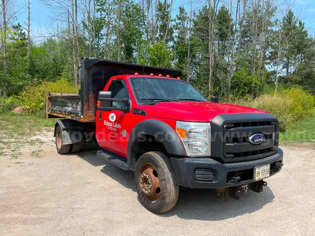 2016 Ford F-550 Dump Truck