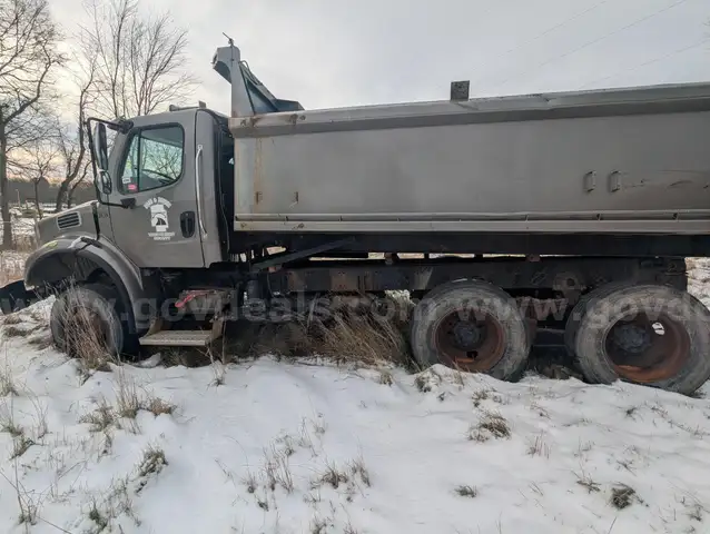 2014 Freightliner (Scrap)