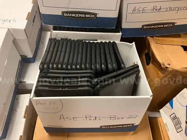 Apple iPads purchased between 2012 &#x26; 2023. Last known condition working, this is an AS IS purchase.