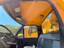 1998 Ford F800 Bucket Truck