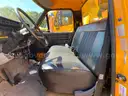 1998 Ford F800 Bucket Truck
