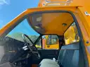 1998 Ford F800 Bucket Truck