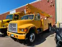 1998 Ford F800 Bucket Truck