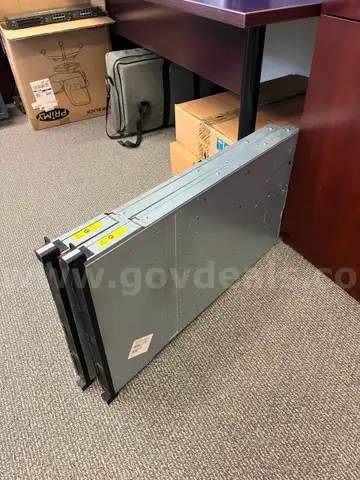 Lenovo ThinkServer RD550