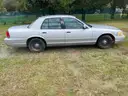 2000 Ford Crown Victoria