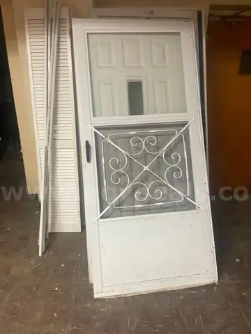 1 lot of doors