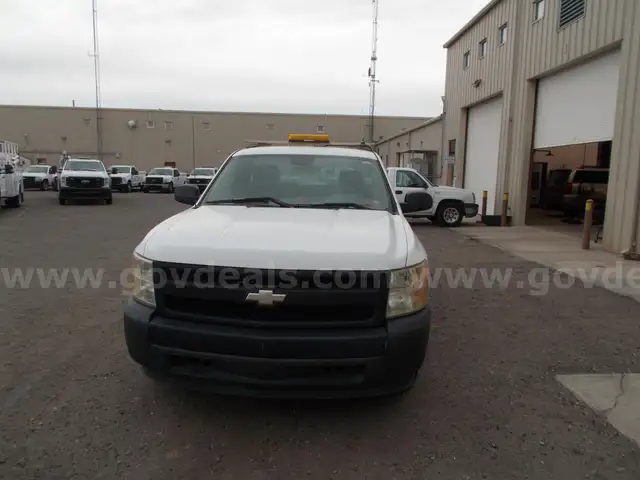 2007 Chevrolet Silverado 1500  Long Box 2WD