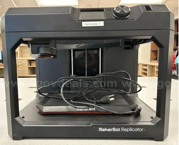 MakerBot Replicator+ 3D Printer