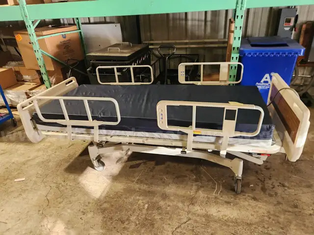 Centra HR- 850 adjustable Hospital bed