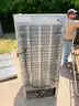 Stand up refrigeration/freezer unit