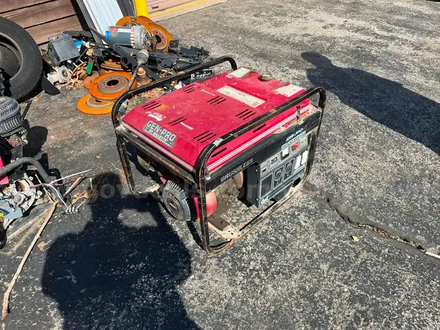 Lot of 2 portable generators