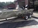 2006 8ft wide 20.6ft long Lowe Roughneck Boat