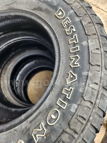 Used firestone 265/70/17 and one wheel