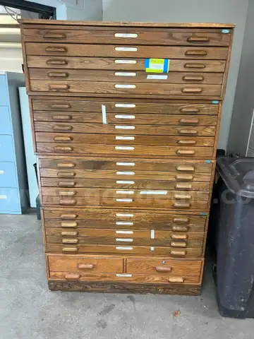 Map storage box