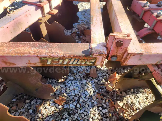 8ft three-point Tufline disc