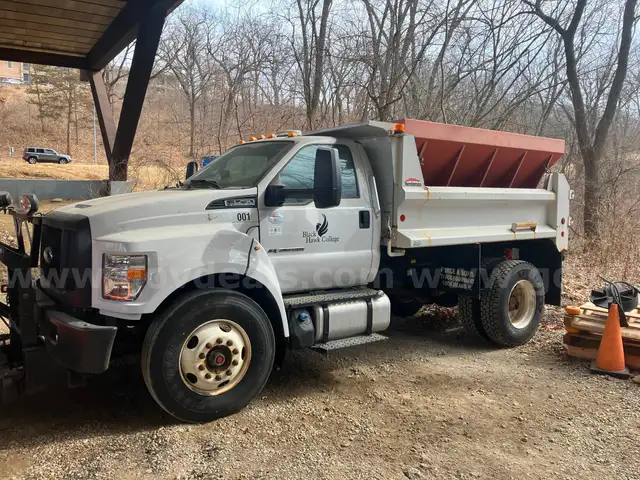 2016 Ford F-750