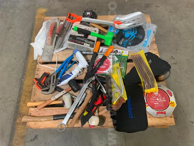 Pallet of Miscellaneous Tools and Other Items
