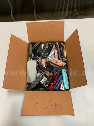 Box of Folding Knives
