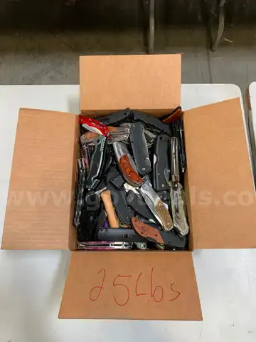 Box of Folding Knives