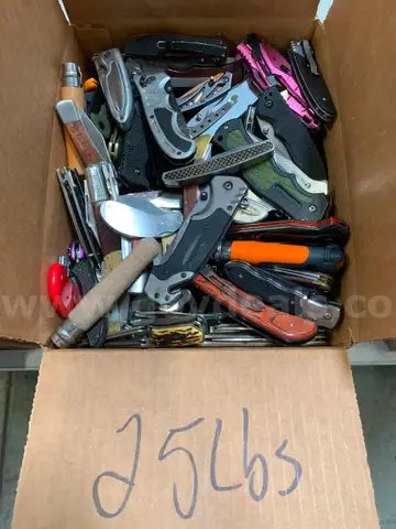 Box of Folding Knives