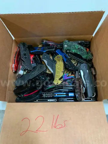 Box of Folding Knives