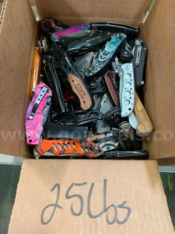 Box of Folding Knives