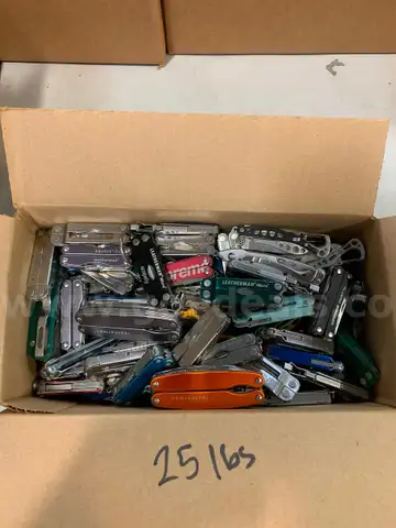 Box of Folding Knives
