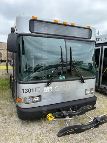 2013 Gillig Low Floor