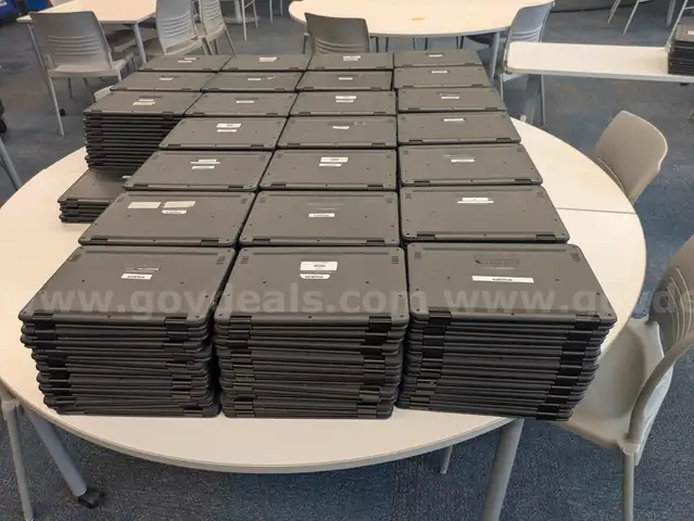 Lot of 245 Dell Chromebook 3100 2-in-1 devices with charger