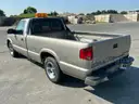2002 Chevrolet S10 Pickup LS Long Bed 2WD