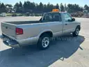 2002 Chevrolet S10 Pickup LS Long Bed 2WD