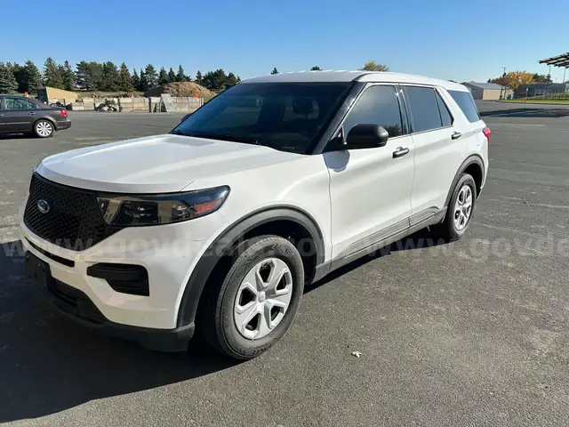 2020 Ford Explorer SUV  ** LOW HOURS **