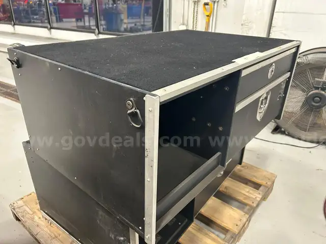 Vehicle Cargo Storage Box Mobile Strong Lot 1