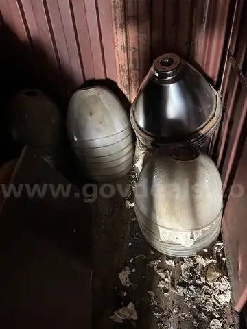 Lot of Mercury Vapor Lights