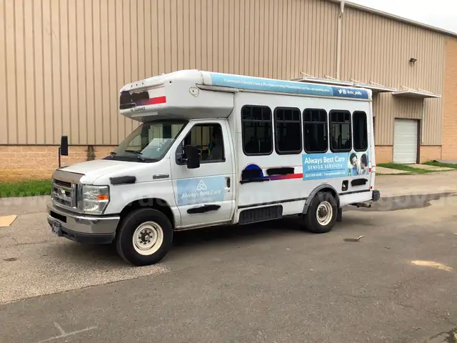 2016 Ford E350 12 Passenger Paratransit Van