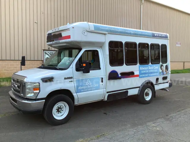 2016 Ford E350 12 Passenger Paratransit Van