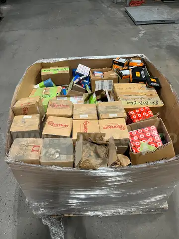 VARIOUS BEARINGS. TIMKEN, SKF, DETROIT, ZF, VOLVO, FERSA, CALLIBER, NTN, JAMAICA.