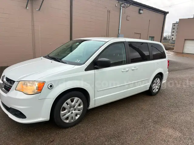 2014 Dodge Grand Caravan (SOLD AS IS, SEE ATTATCHED PDF INSPECTION FORM)