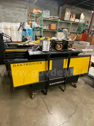 Daktronics OMNISPORT 2000 Swimming Timing System