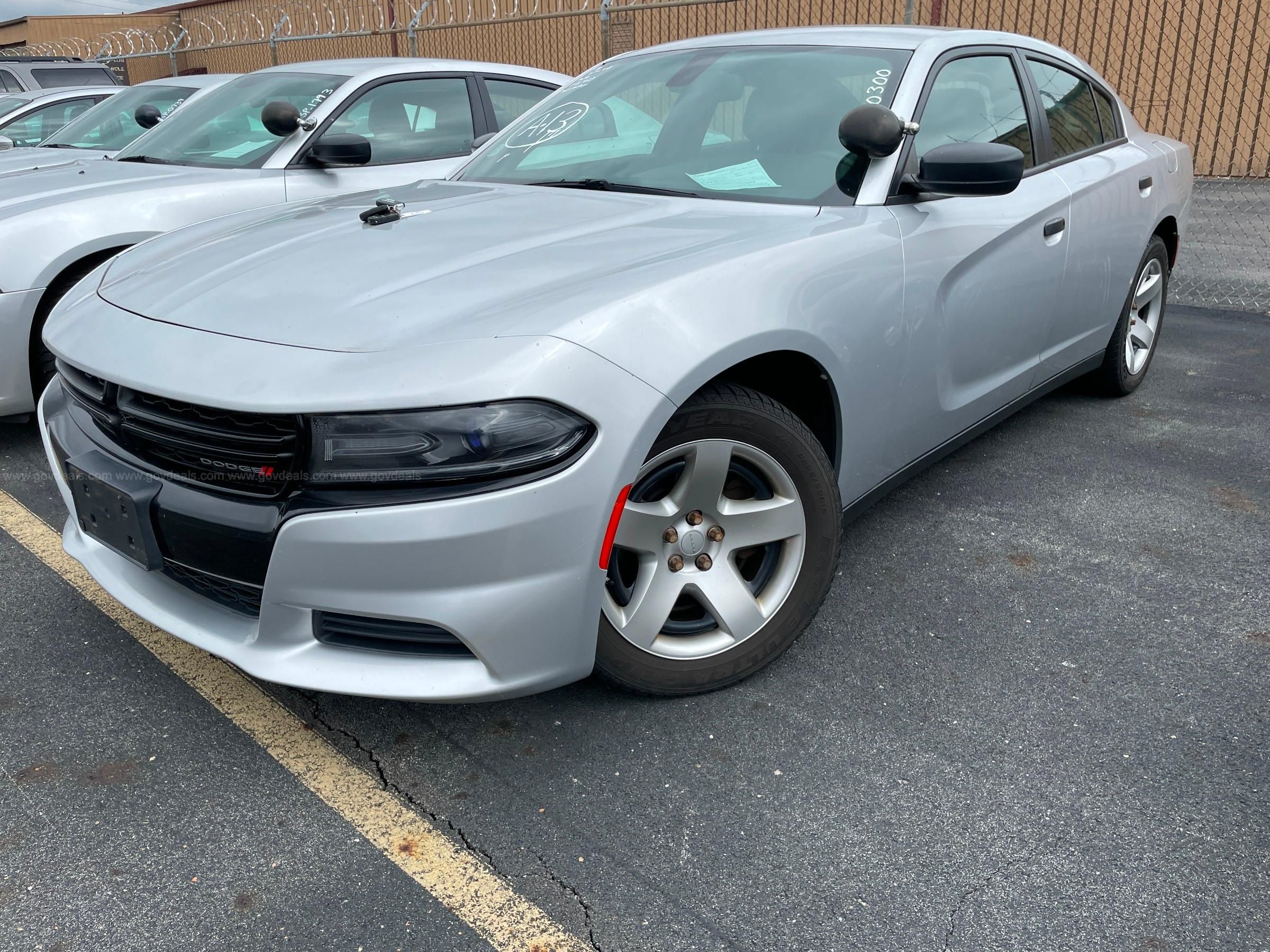 2016 charger store v8