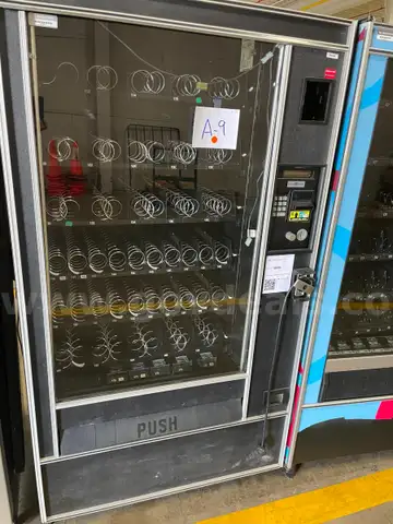 AP Vending Machine, Model Snackshop 123C