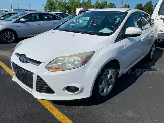 2014 Ford Focus SE SEDAN 4-DR, 2.0L L4
