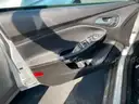 2016 Ford Focus SE SEDAN 4-DR, 2.0L L4