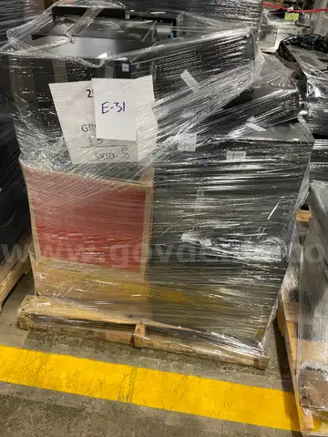 Lot of Desktop PCs and Misc. Audio/Sound Equipment